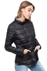DAMSKA KURTKA PRZEJŚCIOWA WRANGLER EASY REVERSIBLE JACKET BLACK W4071VQ01. Czarne kurtki damskie Wrangler, xs, bez wzorów, z denimu, bez kaptura. W wyprzedaży za 159.99 zł.