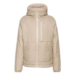 Kurtka SPORTSWEAR Mężczyzna Jasnobrązowa. Brązowe kurtki męskie Nike, m, bez wzorów, z materiału, z kapturem. Za 555.85 zł.