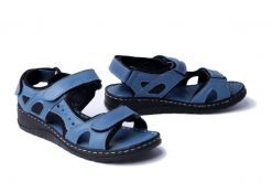 ARTIKER RELAKS 52C0296 niebieski, sandały damskie. Niebieskie sandały damskie Artiker Relaks, bez wzorów, ze skóry, bez obcasa, bez zapięcia. Za 167.92 zł.