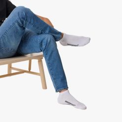 Skarpety sportowe Swedemount Ankle Socks 4-Pack. Białe buty sportowe męskie SWEDEMOUNT, bez wzorów. Za 59.99 zł.