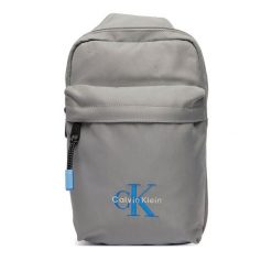 Saszetka Calvin Klein. Szare saszetki i nerki męskie Calvin Klein, małe. Za 329.99 zł.