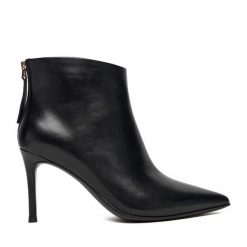 Botki Eva Minge. Czarne botki damskie Eva Minge, bez wzorów, bez obcasa, na szpilce, bez zapięcia. Za 479.99 zł.