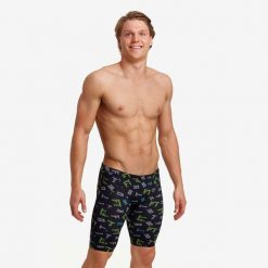 Kąpielówki spodenki męskie jammery treningowe na basen Funky Trunks. Czarne kąpielówki męskie Funky Trunks, m, bez wzorów. Za 245.99 zł.