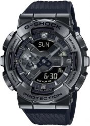 Zegarek sportowy Casio G-Shock Zegarek męski analogowo-cyfrowy 52 mm (GM-110BB-1A). Analogowe zegarki męskie Casio, bez wzorów. Za 958.99 zł.