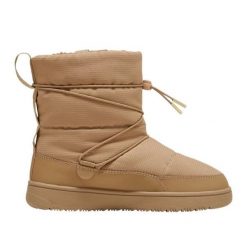 Buty Puma Snowbae Wns 393920 04 beżowy. Brązowe śniegowce damskie z gumy, bez zapięcia. Za 426.42 zł.