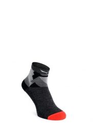 Skarpety damskie Salewa Pedroc Camu AM Qrt Sock. Czarne skarpetki damskie Salewa, bez wzorów, z elastanu. Za 181.50 zł.