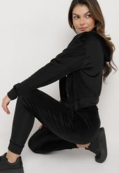 Czarny Welurowy Komplet Dresowy Bluza z Kapturem i Spodnie Petyra. Czarne bluzy damskie Born2be, na jesień, m, bez wzorów, z dresówki, bez ramiączek, z kapturem. Za 74.99 zł.