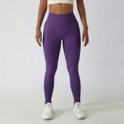 Legginsy treningowe modelujące sylwetkę z wysokim stanem Gulli. Brązowe legginsy damskie Intica, l, bez wzorów, z tkaniny, z podwyższonym stanem, na fitness i siłownię. Za 139.00 zł.