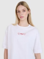 4F T-shirt oversize z nadrukiem damski - biały L. Białe t-shirty damskie 4F, l, bez wzorów, z bawełny, klasyczne, bez kołnierzyka, bez ramiączek. W wyprzedaży za 39.99 zł.