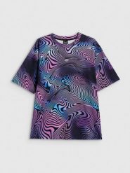 4F T-shirt oversize z nadrukiem damski - multikolor L. T-shirty damskie 4F, l, bez wzorów, z bawełny, klasyczne, bez kołnierzyka, bez ramiączek. Za 79.99 zł.