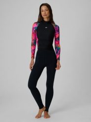 4F Legginsy do pływania i sportów wodnych z filtrem UPF50+ damskie - czarne XL. Czarne legginsy sportowe damskie 4F, l, bez wzorów, z dzianiny, z podwyższonym stanem, na fitness i siłownię. Za 129.99 zł.