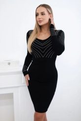 Sukienka dzianinowa ze srebrnym wzorem czarna. Czarne sukienki damskie KESI, na co dzień, l, bez wzorów, z dzianiny, eleganckie, bez kołnierzyka, plus size, bez ramiączek, dopasowane. Za 238.37 zł.