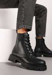 Czarne Botki Workery bez Zdobień Belorinae. Czarne botki damskie Renee, z aplikacjami, z jeansu, eleganckie, z okrągłym noskiem, bez obcasa, na obcasie, bez zapięcia. Za 79.99 zł.