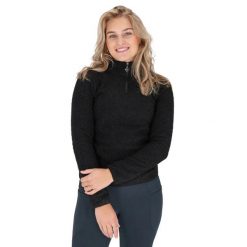 Damski półzapinany sweter QHP Teddie. Czarne swetry nierozpinane damskie QHP, na zimę, bez wzorów, z polaru, bez kołnierzyka, bez ramiączek. Za 233.50 zł.