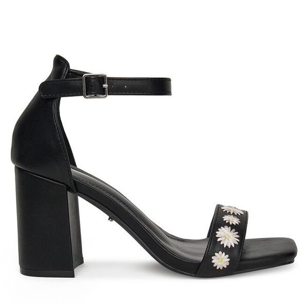 Sandały DeeZee. Czarne sandały damskie DeeZee, bez wzorów, bez obcasa, na słupku, bez zapięcia. Za 90.99 zł.