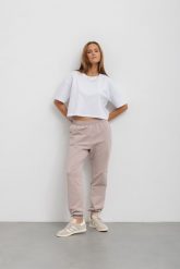 LEKKIE SPODNIE CELINE CAFFE LATTE S - Flawless. Spodnie dresowe damskie Flawless, bez wzorów, z bawełny, klasyczne. Za 155.00 zł.