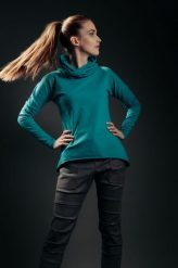 Bluza jaskółkowa turkus. Niebieskie bluzy damskie Hultaj Polski, l, bez wzorów, z bawełny, bez ramiączek, z kapturem. Za 249.00 zł.