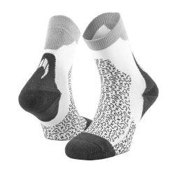 Skarpety z ekstremalnym chwytem (Extreme Grip Sock). Białe skarpetki damskie HO SOCCER, bez wzorów. Za 161.46 zł.
