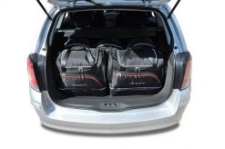 Torby Do Bagażnika Opel Astra Tourer 2004-2014 5Szt Kjust. Czarne torby podróżne damskie KJUST, bez wzorów, z kauczuku. Za 1,523.00 zł.