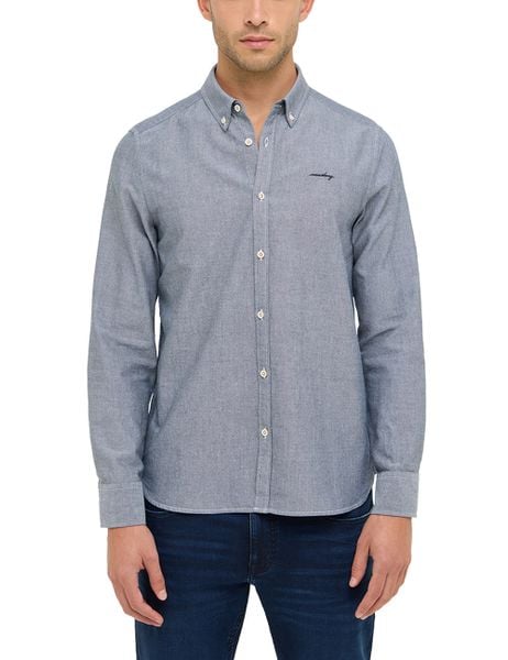 Męska Koszula Mustang Style Edinburg Dark Sapphire 1016242 4136. Niebieskie koszule męskie Mustang, m, bez wzorów, bez kołnierzyka, bez ramiączek. Za 149.99 zł.