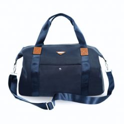 Torba podróżna na ramię damska FB50 Lundra granatowa. Niebieskie torby na laptopa damskie Solier, bez wzorów, z materiału, na ramię, duże. Za 229.00 zł.