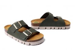 DR. BRINKMANN 700348-07 olive, klapki damskie. Zielone klapki damskie Dr. Brinkmann, na lato, bez wzorów, ze skóry, bez obcasa, bez zapięcia. Za 242.17 zł.