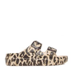 Klapki Roxy. Brązowe klapki damskie Roxy, bez wzorów, bez obcasa, bez zapięcia. Za 99.99 zł.