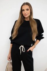 Komplet masełko bluza + spodnie czarny. Czarne bluzy damskie KESI, l, bez wzorów, z dresówki, eleganckie, bez ramiączek, bez kaptura. Za 342.93 zł.