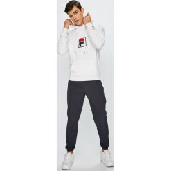 Only & Sons - Spodnie. Niebieskie spodnie materiałowe męskie Only & Sons, bez wzorów, z materiału. W wyprzedaży za 79.90 zł.