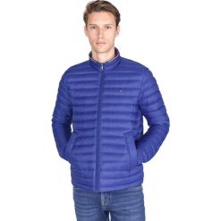 Tommy Hilfiger Kurtka Niebieski. Niebieskie kurtki męskie Tommy Hilfiger, na jesień, m, bez wzorów, z materiału, bez kaptura. Za 871.95 zł.