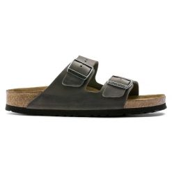 Klapki męskie Birkenstock Arizona SFB LEOI Iron. Szare klapki męskie Birkenstock, bez wzorów, ze skóry, bez zapięcia. Za 449.99 zł.