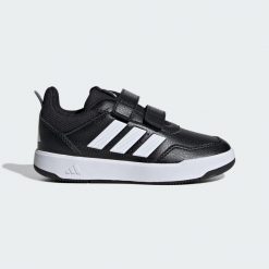 Buty Tensaur Sport 3.0 CF K. Białe buty sportowe męskie Adidas, bez wzorów, z gumy, bez zapięcia, na jogę i pilates. Za 169.00 zł.