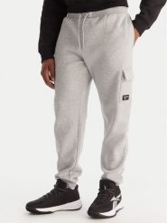 Reebok Spodnie dresowe Wada RK25147CCM Szary Regular Fit. Szare spodnie sportowe męskie Reebok, l, bez wzorów, z dresówki. Za 199.99 zł.