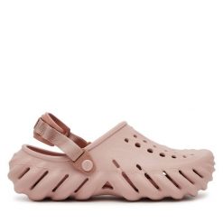 Klapki Crocs. Czerwone klapki damskie Crocs, bez wzorów, bez zapięcia. Za 229.99 zł.