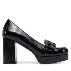 Półbuty Fly London. Czarne półbuty damskie Fly London, bez wzorów, bez obcasa, na obcasie, bez zapięcia. Za 549.99 zł.