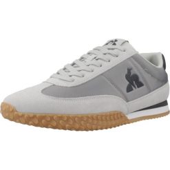 Buty LE COQ SPORTIF VELOCE I Szary. Szare buty zimowe męskie le coq sportif, bez wzorów, ze skóry, bez obcasa, bez zapięcia. Za 348.99 zł.
