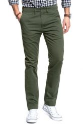 LEVI’S SPODNIE MĘSKIE 502 True Chino 521630002. Brązowe eleganckie spodnie męskie Levi's®, bez wzorów, z materiału. W wyprzedaży za 99.99 zł.