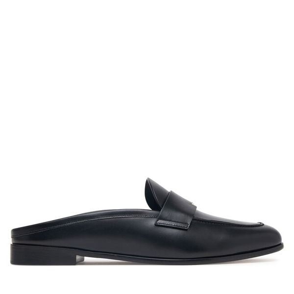 Klapki Max Mara. Czarne klapki damskie Max Mara, bez wzorów, bez obcasa, bez zapięcia. Za 2,589.00 zł.
