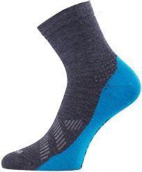 Skarpety merino FWT. Szare skarpetki damskie LASTING, bez wzorów, z elastanu. Za 98.75 zł.
