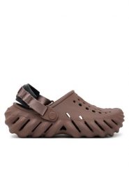 Crocs Klapki Echo Clog 207937 Brązowy. Brązowe klapki męskie Crocs, bez wzorów, z tworzywa sztucznego, bez zapięcia. Za 239.00 zł.