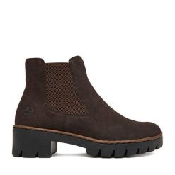 Botki Rieker. Brązowe botki damskie Rieker, bez wzorów, bez obcasa, na płaskiej podeszwie, bez zapięcia. Za 349.99 zł.