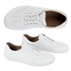 Olivier Półbuty męskie barefoot skórzane minimalistyczne model 0742WK tłoczone białe. Białe półbuty męskie bez wzorów, ze skóry, bez obcasa, bez zapięcia. Za 453.66 zł.