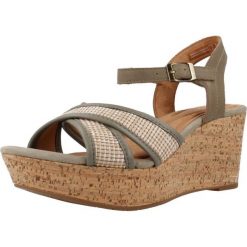 Sandały CLARKS 26171441C Zielony. Zielone sandały damskie Clarks, bez wzorów, ze skóry, bez obcasa, bez zapięcia. Za 234.99 zł.