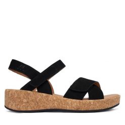 Sandały Josef Seibel. Czarne sandały damskie Josef Seibel, bez wzorów, bez obcasa, na koturnie, bez zapięcia. Za 439.99 zł.