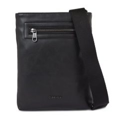 Saszetka Calvin Klein. Czarne saszetki i nerki męskie Calvin Klein, małe. Za 469.99 zł.