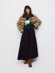 Sweter z domieszką wełny - zielony. Zielone swetry nierozpinane damskie Reserved, l, bez wzorów, z dzianiny, bez kołnierzyka, bez ramiączek. Za 179.99 zł.