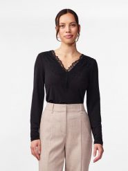 YAS Bluzka Lori 26032834 Czarny Regular Fit. Czarne bluzki damskie YAS, xl, bez wzorów, z syntetyku, bez kołnierzyka, bez ramiączek. Za 79.99 zł.