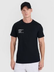 4F T-shirt regular z nadrukiem męski - czarny L. Czarne koszulki sportowe męskie 4F, l, bez wzorów, z bawełny, bez ramiączek. Za 59.99 zł.