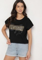 Czarny T-shirt z Bawełny Typu Nietoperz z Cyrkoniami i Perełkami Linellis. Czarne t-shirty damskie Born2be, l, z aplikacjami, z bawełny, bez kołnierzyka, bez ramiączek. Za 34.99 zł.