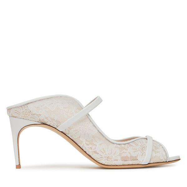 Klapki MALONE SOULIERS. Białe klapki damskie MALONE SOULIERS, bez wzorów, bez obcasa, bez zapięcia. Za 1,749.00 zł.